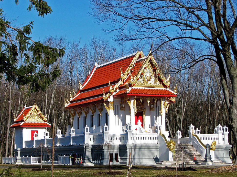 Mongkoltepmunee Buddhist Temple