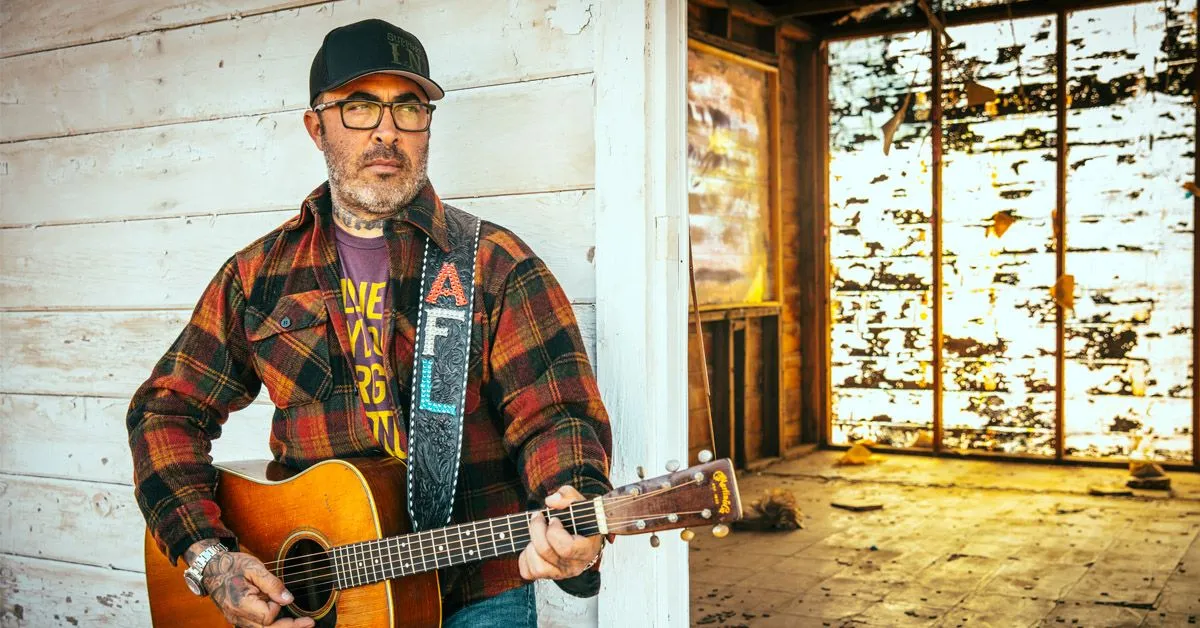 Aaron Lewis at Xcite Center